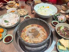 -蘑界·野生菌火锅(深业上城店)