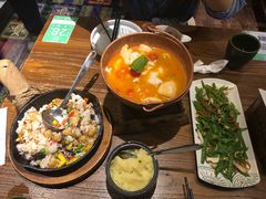 云南杨林酸菜鱼-云海肴·汽锅鸡·云南菜(美罗城店)