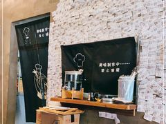 -臻鲜燕海鲜融合餐厅(金陵style店)