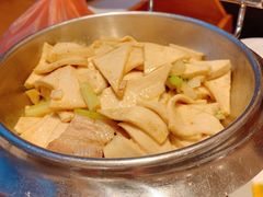 -秦香阁·西北家常菜(徐汇日月光中心店)