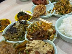 -晓宇盒饭(民安街店)