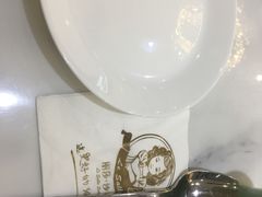 -丽莎沙拉轻食餐厅(国贸店)