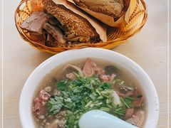 -洪峰浩老北京烧饼夹肉(角门路店)