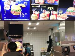 -麦当劳(城西银泰店)
