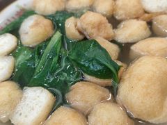 油豆腐粉丝汤-小姜锅贴(凤凰街店)