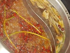 -沸炉重庆老火锅(军事博物馆店)