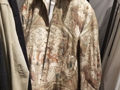 -URBAN REVIVO(七宝领展广场店)