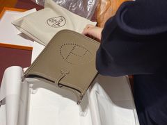 -爱马仕 HERMES(德基广场店)