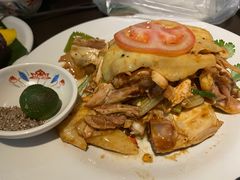 越式盐焗麻油鸡-大头虾越式风味餐厅(光明广场店)