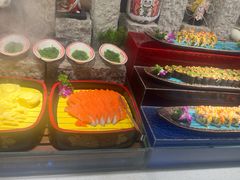 -四囍码头海鲜烧烤自助火锅(外滩南京东路悦荟广场店)