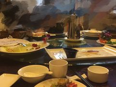 -河畔春天时尚餐厅