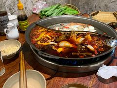 -四小区火锅·巷子里的重庆火锅(花照壁店)