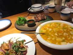 纳西烤山猪-觅山云南菜(泊富ICITY店)