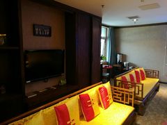 -皇茶会(泰鹏大厦店)