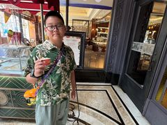 -上海和平饭店维克多咖啡厅 Victor's