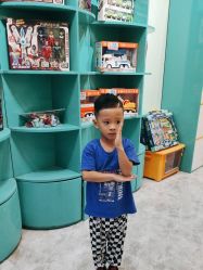 -爆米花儿童美发乐园