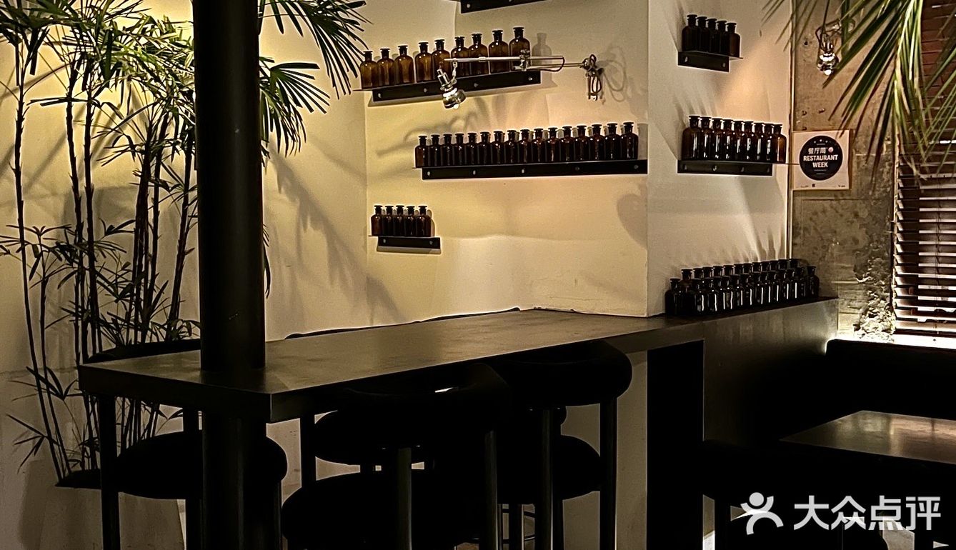 我去富民路只吃一家bistro…