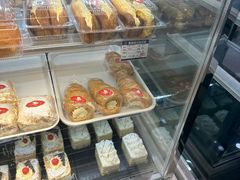 -白玉兰食品(中山公园龙之梦店)
