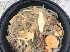 豆花粉丝-八婆婆烧仙草(曾厝垵店)