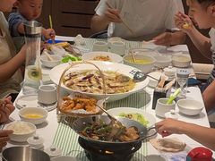 -渔语鱼新川菜Bistro(万象天地店)