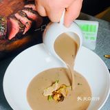 我偶然发现了一个令人心动的活动，囔