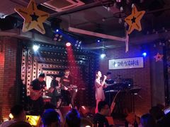 -江湖酒吧