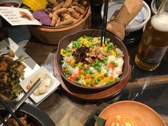 -云海肴·汽锅鸡·云南菜(天山百盛优客店)