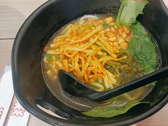 -桂在香知桂林米粉(红博中央公园店)
