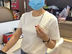 -黄益静眼镜行