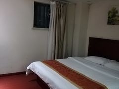 -格林豪泰贝壳酒店通河路店-停车场