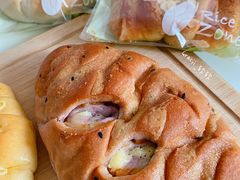 -RiceZone乐食尊纯米面包坊(望京店)