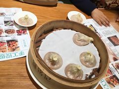 -诚铭记·虾仁汤包·成都小吃(融创店)