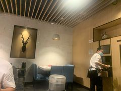 -海底捞火锅(曼巴特广场店)