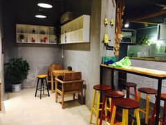 用餐区-黄记玉米汁(叠翠路店)