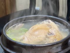 参鸡汤-青松馆韩国料理(香港中路佳世客店)