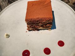 -LES ELITES 英集荟(南京西路店)