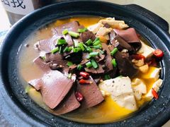 -巢湖名吃·东关老鹅汤(江南风情街店)