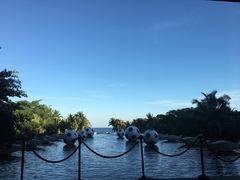 -亚龙湾喜来登·美景台大堂吧