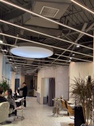 -PE SALON 