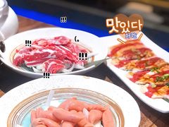 -明洞阿姨·韩式酱蟹烤肉·创意料理(三元桥店)
