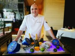 -AZUR聚(香格里拉饭店)