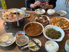 -肖四女乐山跷脚牛肉(世博源店)