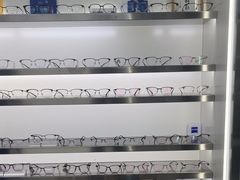 -视野联行眼镜·蔡司·尼康战略合作店(城西银泰店)