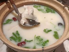 铁棍山药炖江团鱼-掌柜的店·河南菜(日月光店)