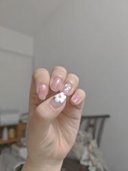 -丫丫NAIL日式自助美甲美睫沙龙
