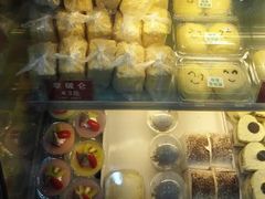 -皇朝西饼(建设店)