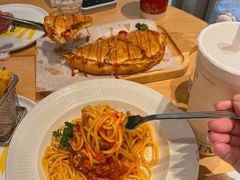 -菲滋意式餐厅(临海银泰店)
