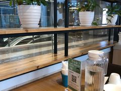 面包甜点陈列柜-秦香阁·西北家常菜(徐汇日月光中心店)