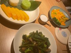 -默加东南亚美食(大宁音乐广场店)