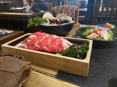 -湊湊火锅·茶憩(上海合生汇店)